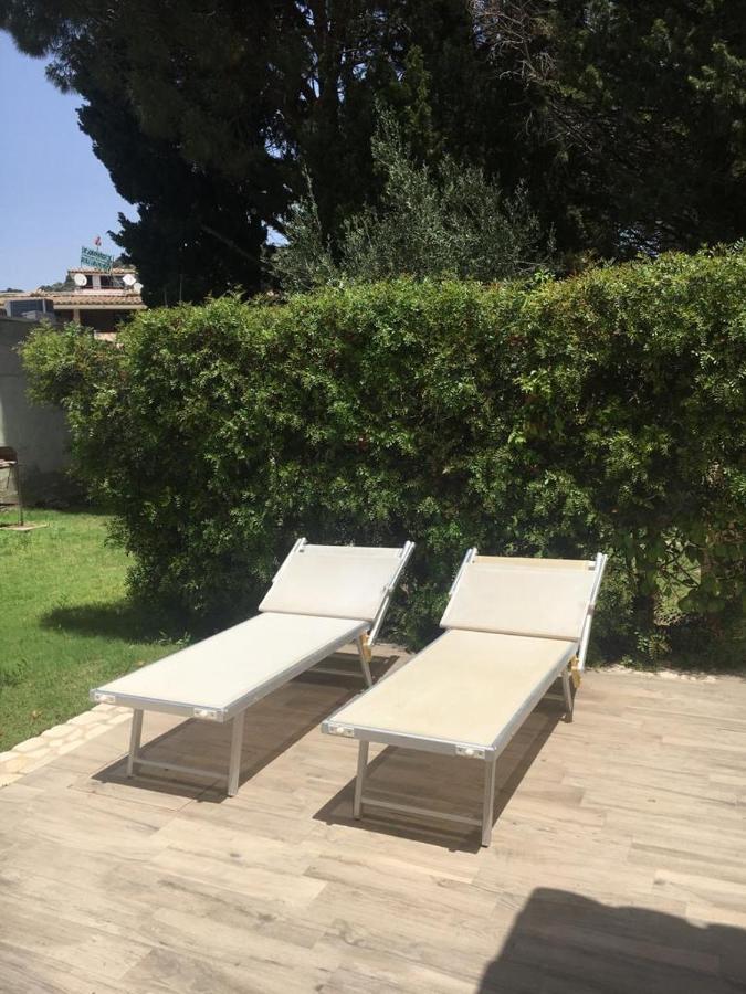 Domu Carmela Villa Villasimius Buitenkant foto